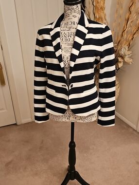 GAP Black & White Striped Women’s Blazer